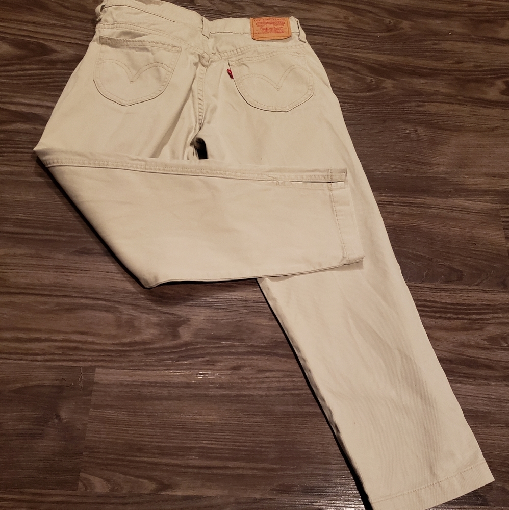 Capri Levi's